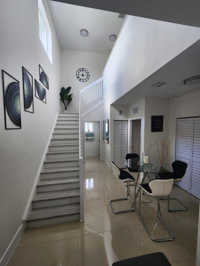 The 305 Villa Miami Buitenkant foto